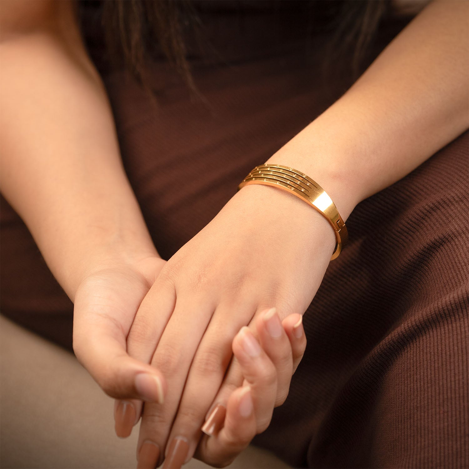 Elanora Stripe Spark Bracelet