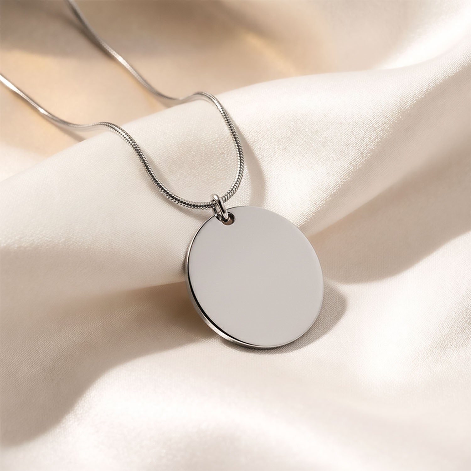 Circle Necklace Silver