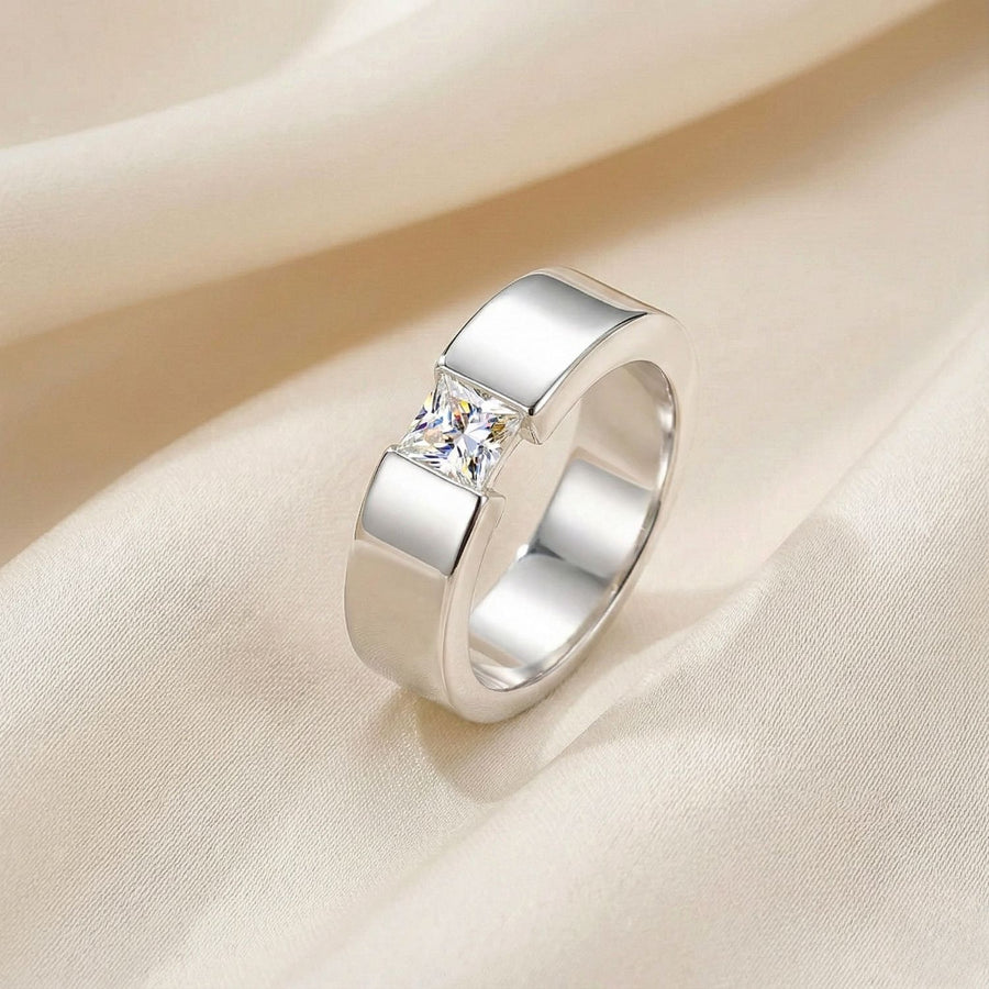 Pure 925 Silver Ring With Moissanite Gem Stone
