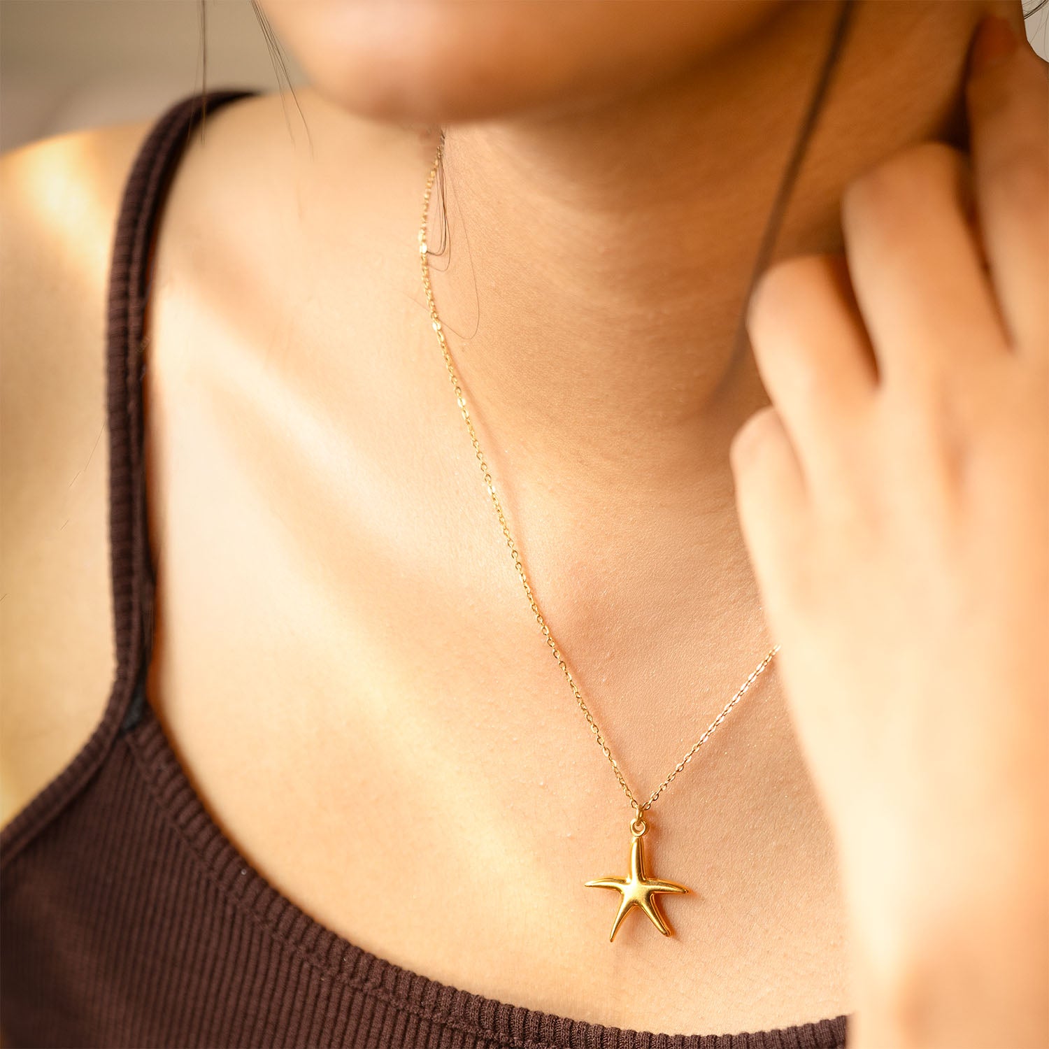 Aria Star Glimmer 18k Gold Necklace