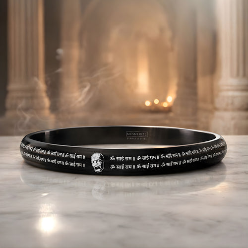 Om Sai Ram Curved