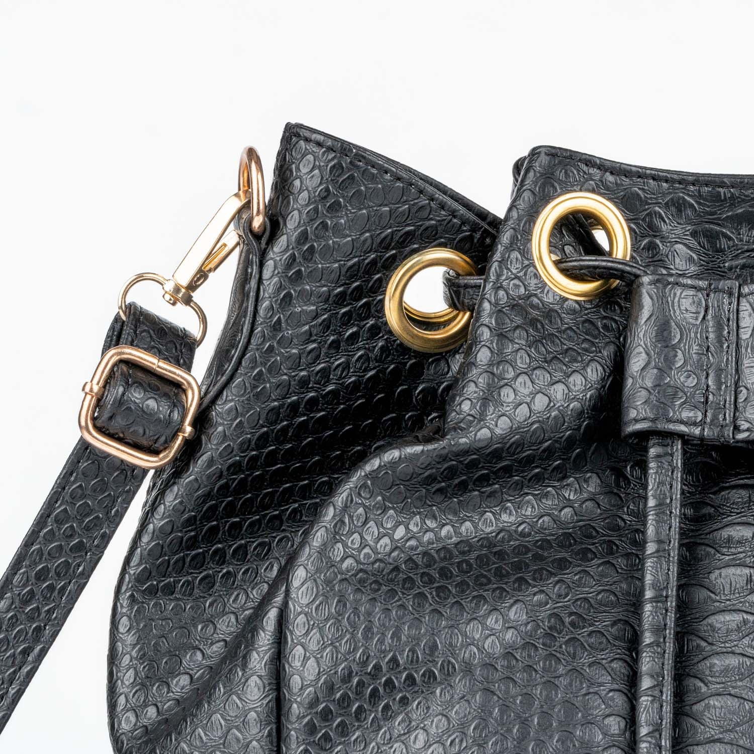 Sable Black Bucket Bag