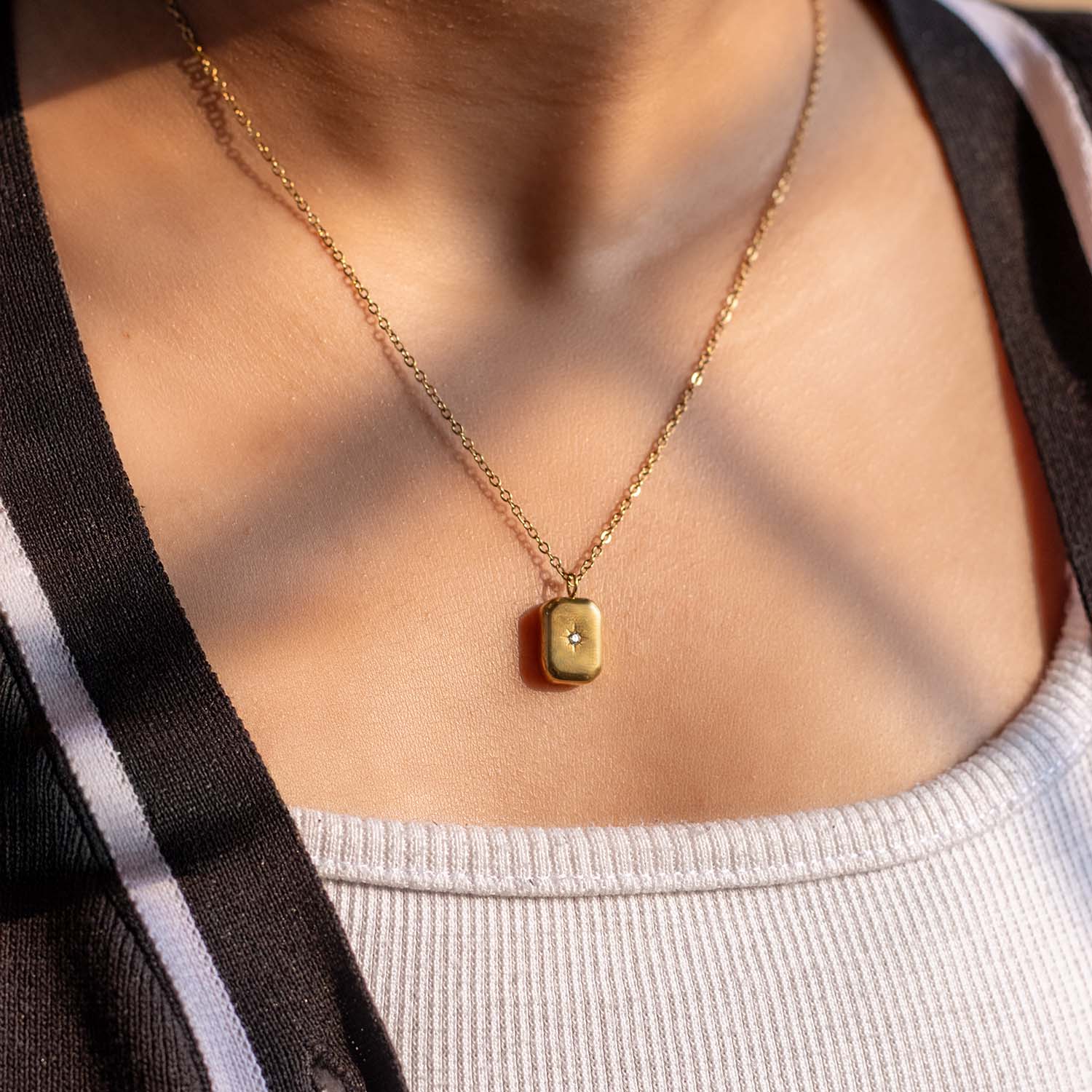 Starlight 18k Gold Necklace