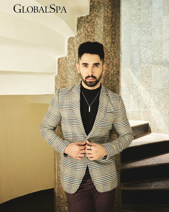 Lakshya Lalwani wearing Mesmerize